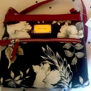 Nine West black and white floral crossbody